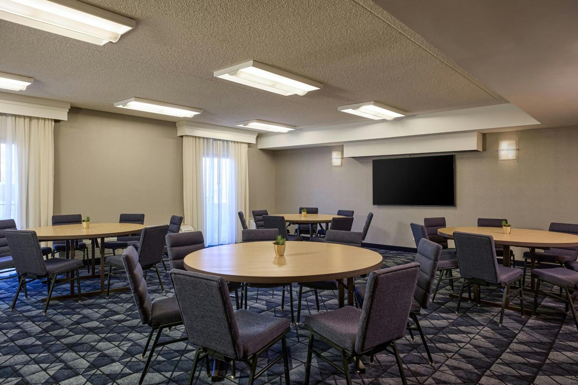 Courtyard By Marriott Phoenix North Exterior foto
